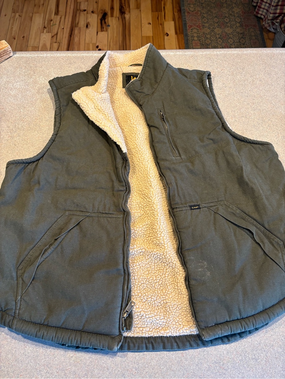 Lee Olive Green Sherpa-Lined Workwear Vest